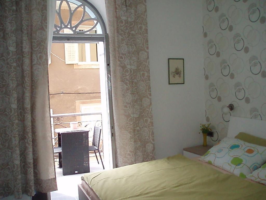 Studio Buric Pula Habitación foto